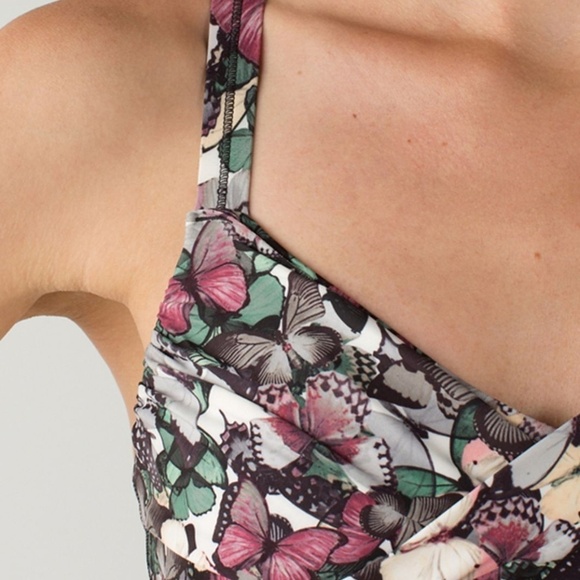 LULULEMON Wrap It Up Tank So Fly Butterfly Angel Wing Multi - Picture 5 of 10